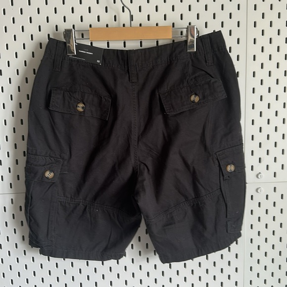 Bluenotes Men's Dark Cargo Shorts - Picture 3 of 3